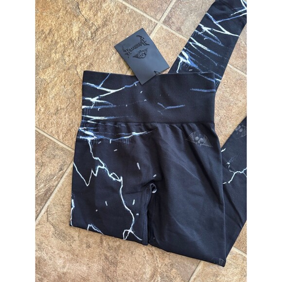 Civil Regime X No Tomorrow Thunderstruck Leggings Size XS - Picture 2 of 9